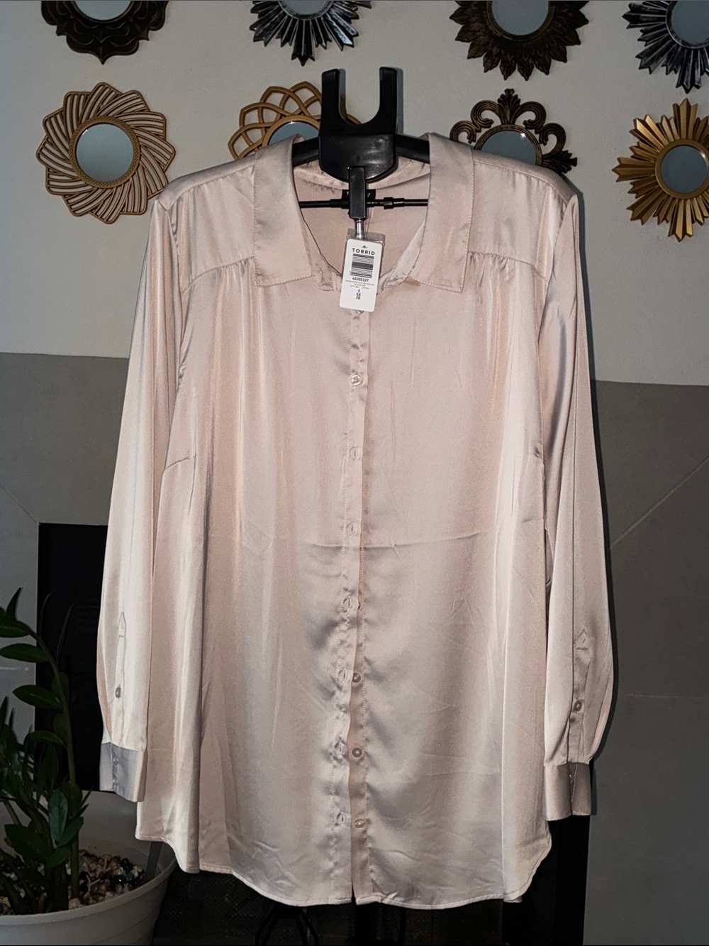 Torrid Madison Satin Button-up long sleeve Shirt- Mushroom